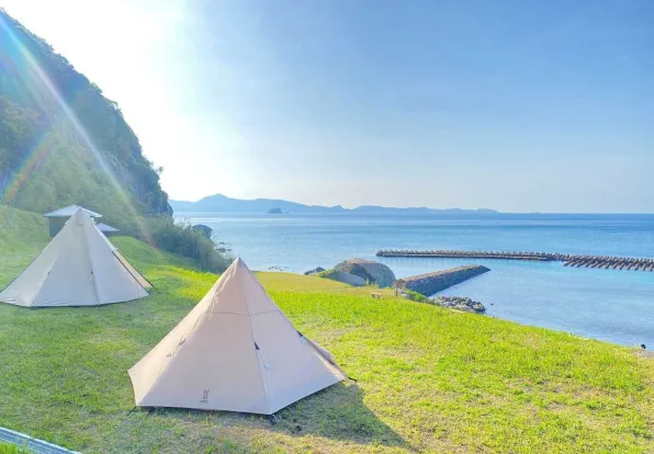 絶景キャンプ場風景